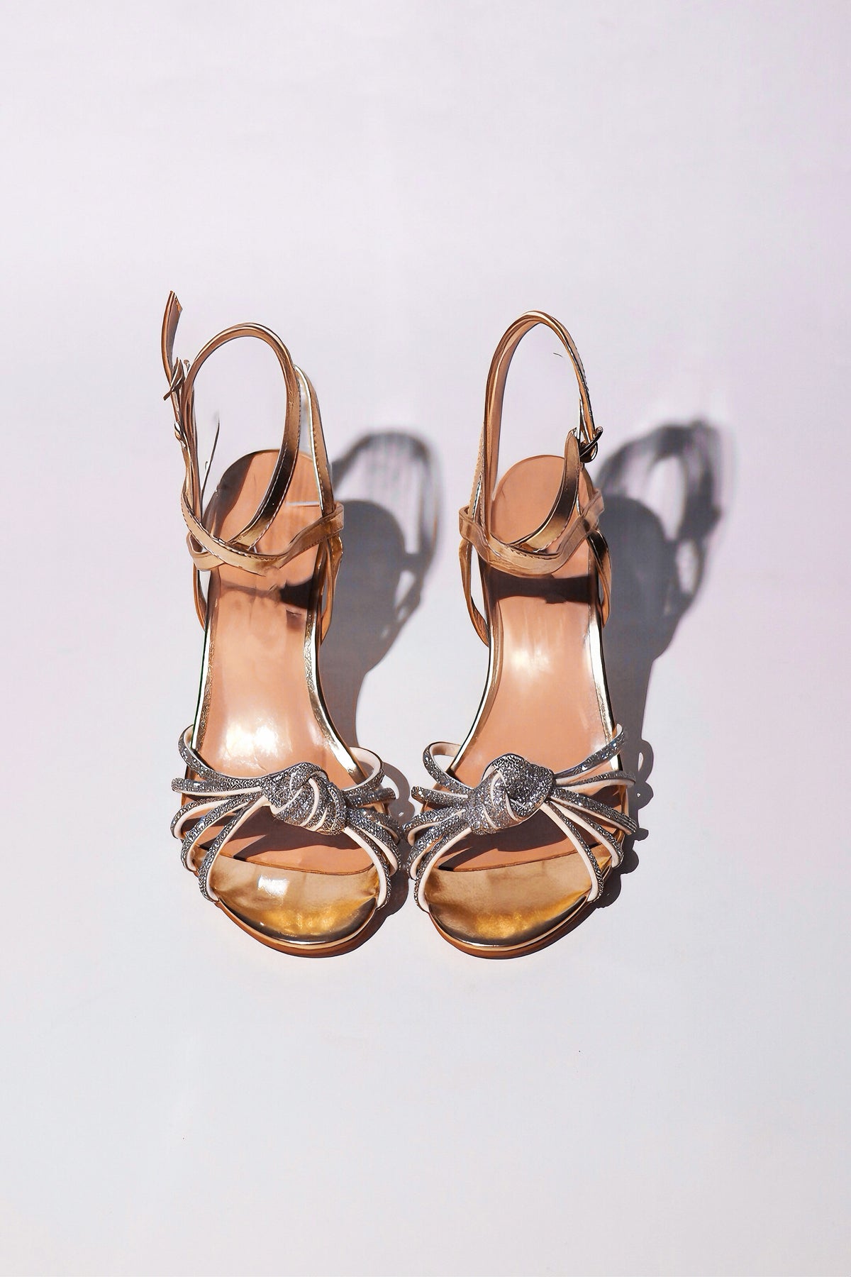 Heredera Knott Sandals